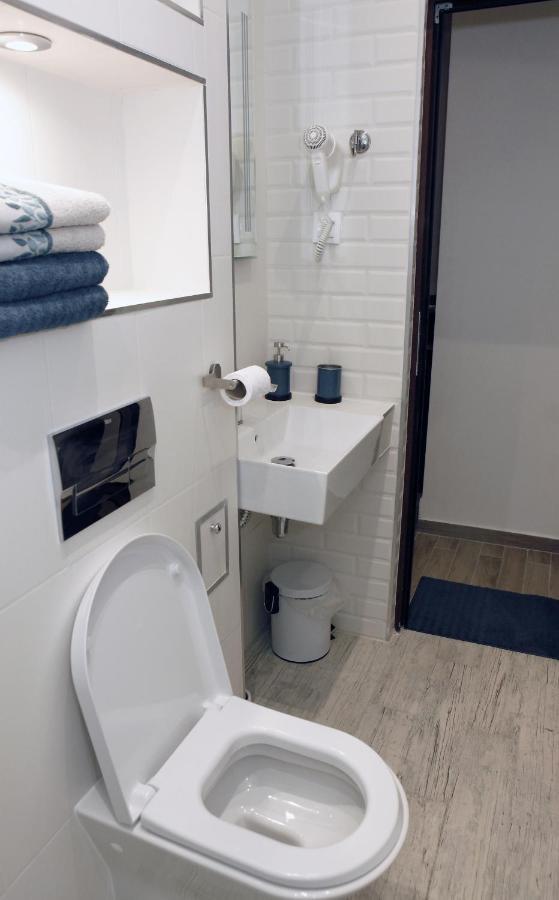 Sleep Over Sofia - Guest Rooms Ngoại thất bức ảnh